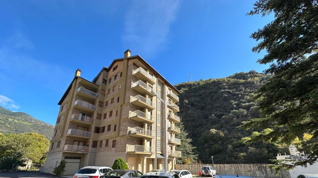 Apartament Rialp Amb Vistes Al Riu Noguera Pallaresa Dış mekan fotoğraf