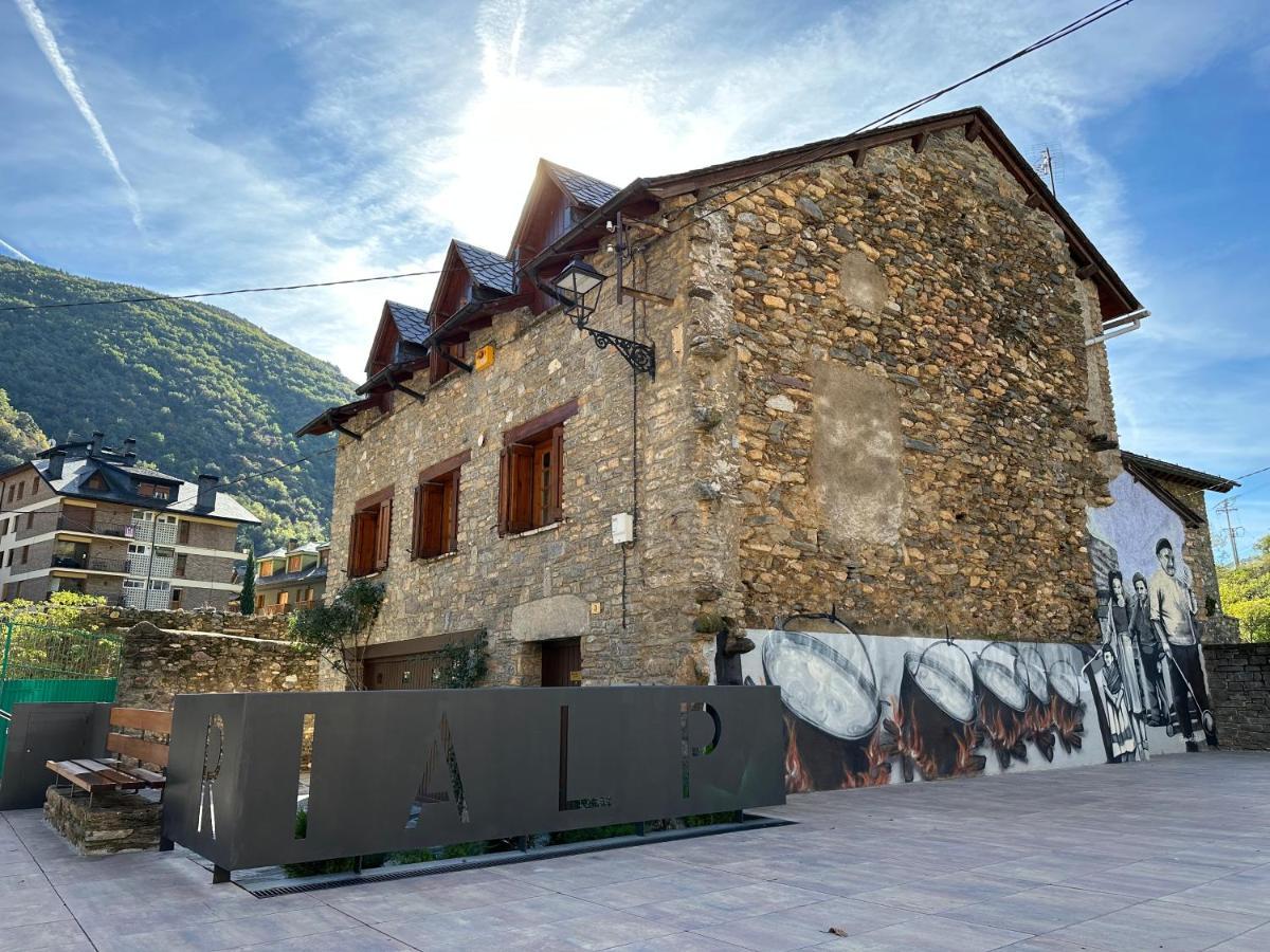 Apartament Rialp Amb Vistes Al Riu Noguera Pallaresa Dış mekan fotoğraf