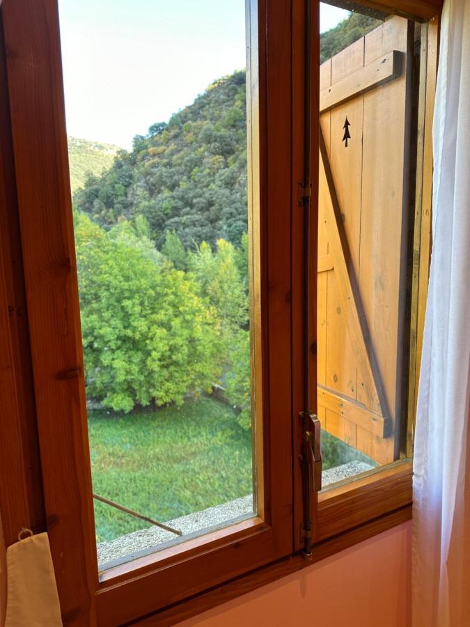Apartament Rialp Amb Vistes Al Riu Noguera Pallaresa Dış mekan fotoğraf