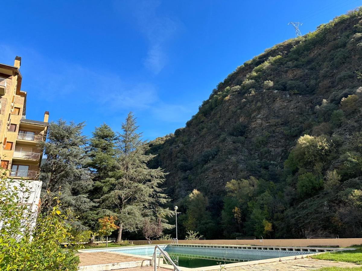 Apartament Rialp Amb Vistes Al Riu Noguera Pallaresa Dış mekan fotoğraf